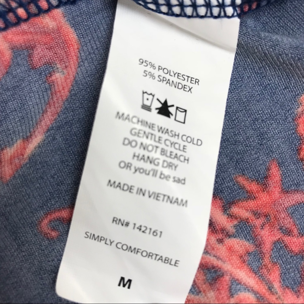 🛍 LulaRoe Irma Top Blouse Red Blue Soft 🛍